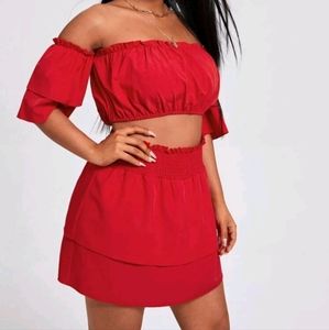 Crop top skirt outfit